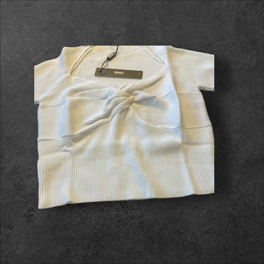Cream Knit Top with Front Knot -Size Large - New